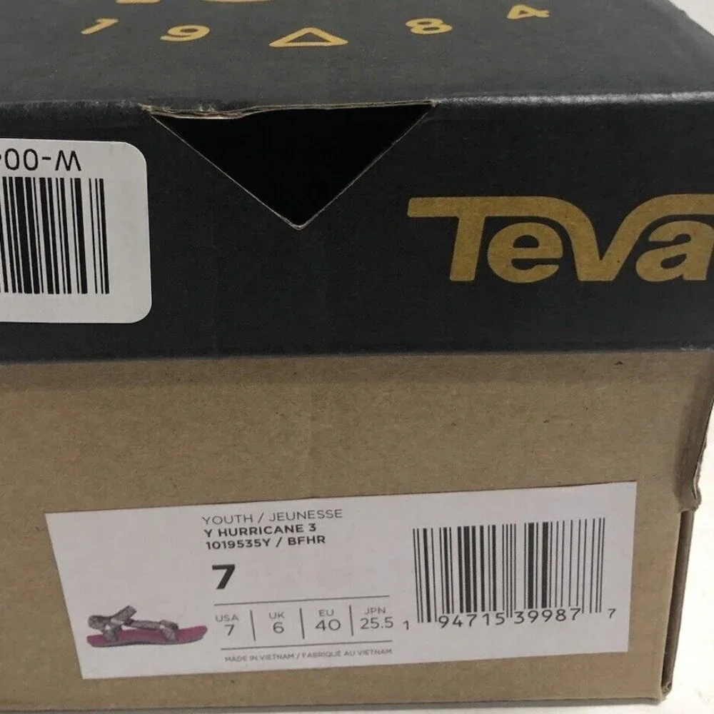Teva big kids’